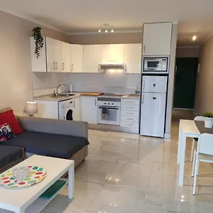 https://casa-aurora-tias.in-canary-islands.com